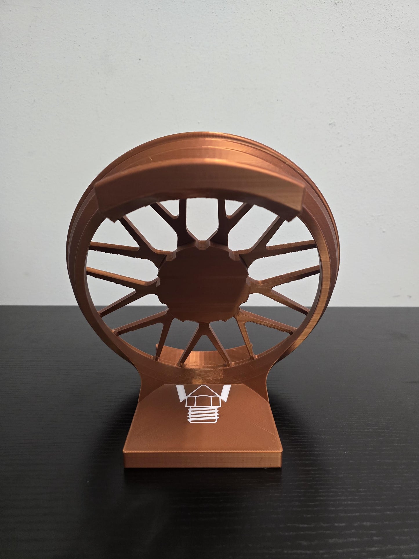 Rotiform RSE Style Headset and Controller Stand