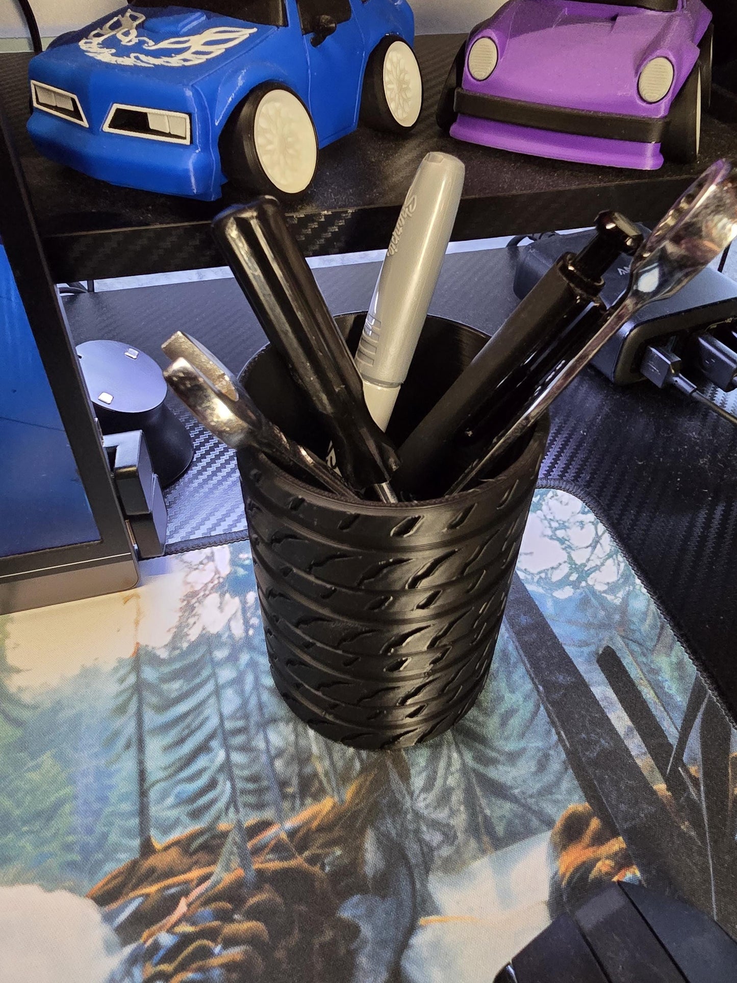 Race Tire Style Pen Holder